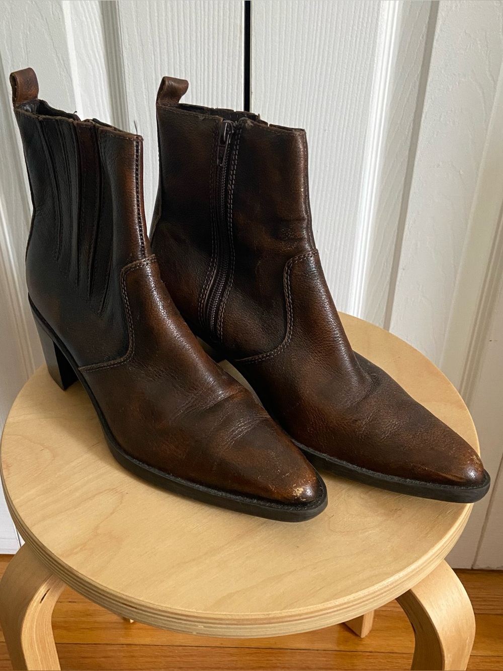 Distressed Brown Leather Cowboy Boots Size 9.5